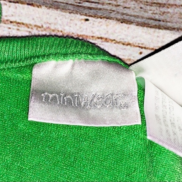 Miniwear My 1st St Patrick’s Day Green Shamrock Bib - Picture 4 of 6